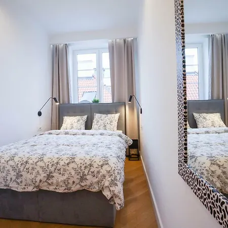 Aaa Premium Old Town Apartman
