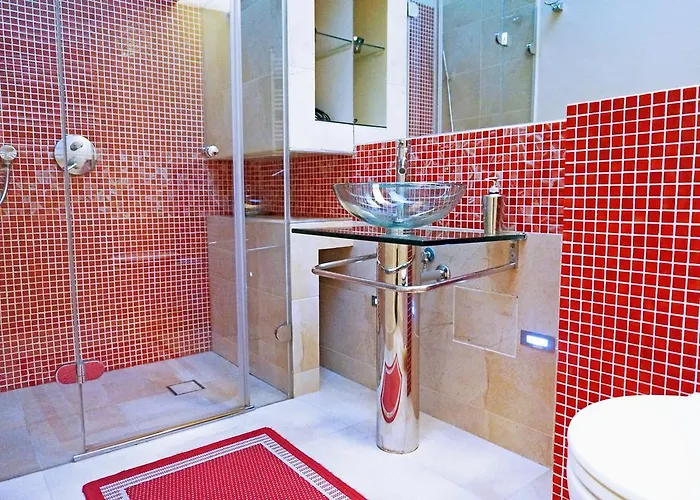 Aaa Premium Old Town *